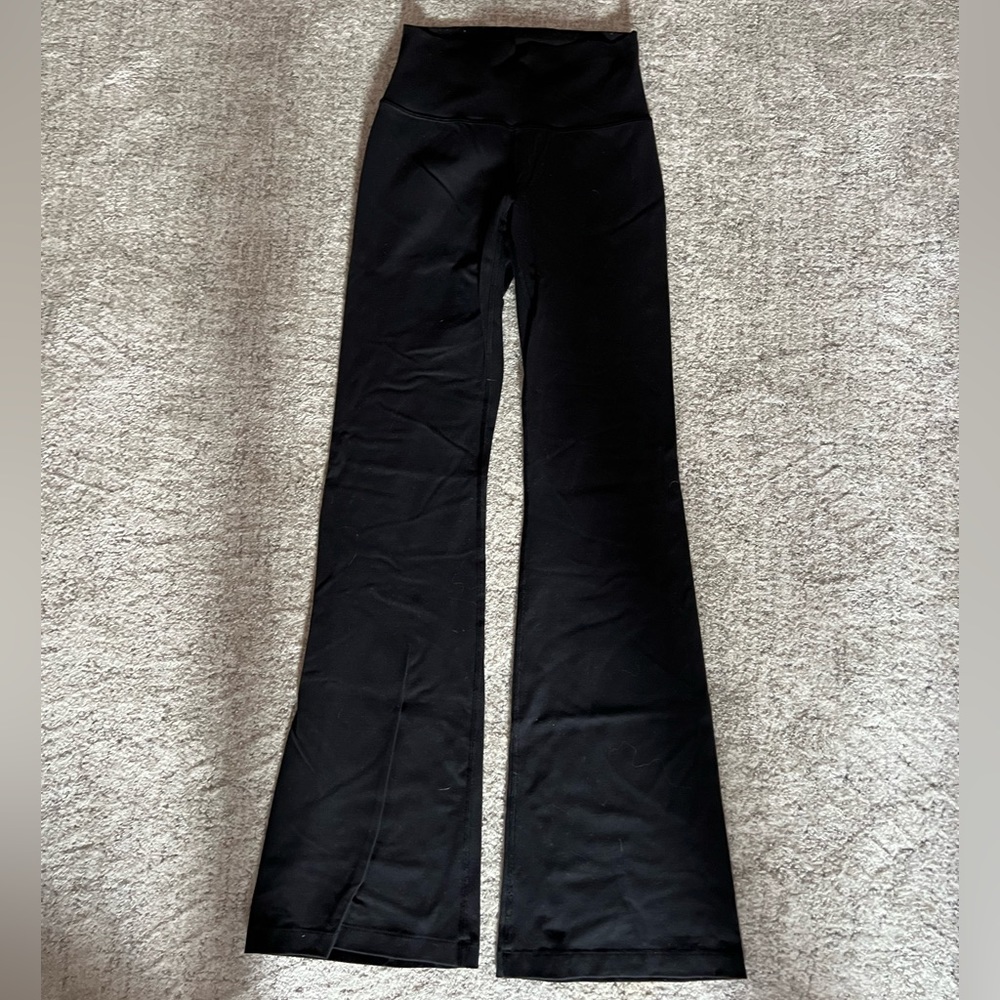 Lululemon groove yoga pants